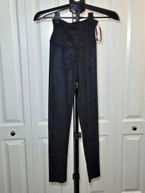 Yummie Faux Suede Signature Waistband Legging Leggings in Black XS